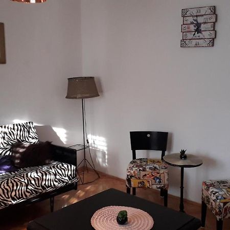 Apartman Pem Pula Exterior foto