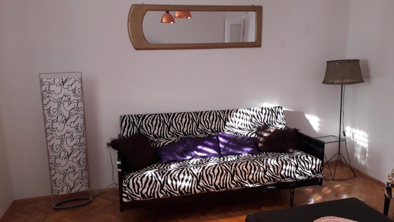 Apartman Pem Pula Exterior foto